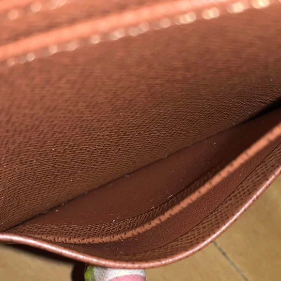 Louis Vuitton compact wallet Monogram for mens - Picture 4 of 16